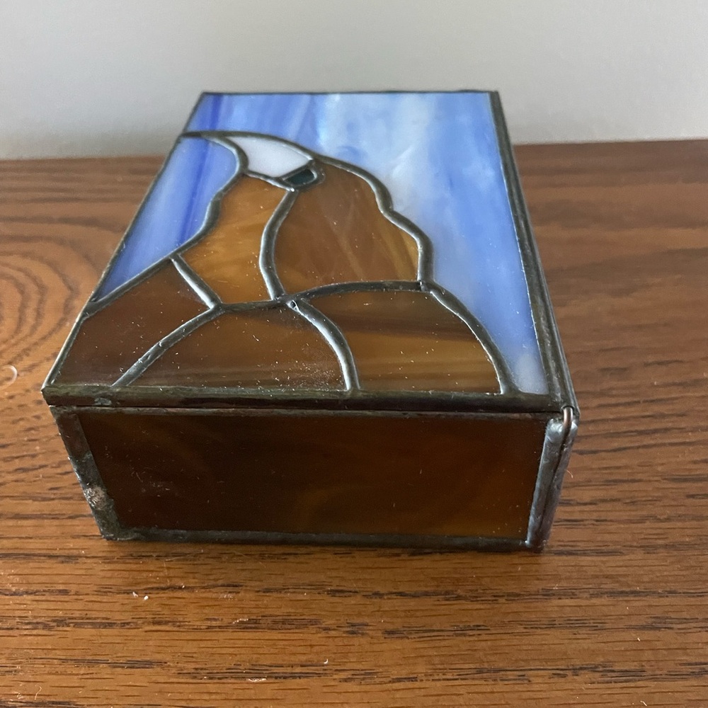 Stained Glass Box with hinged lid - Picture 11 of 12